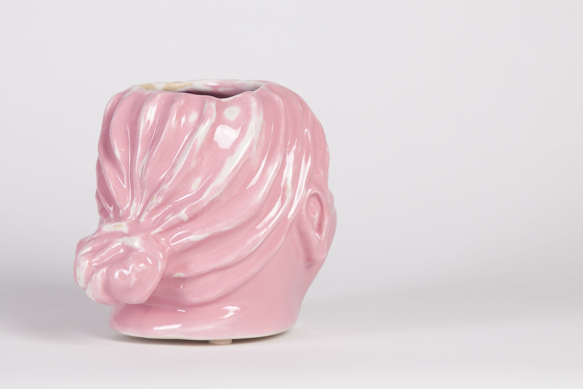 A head vase (pink)