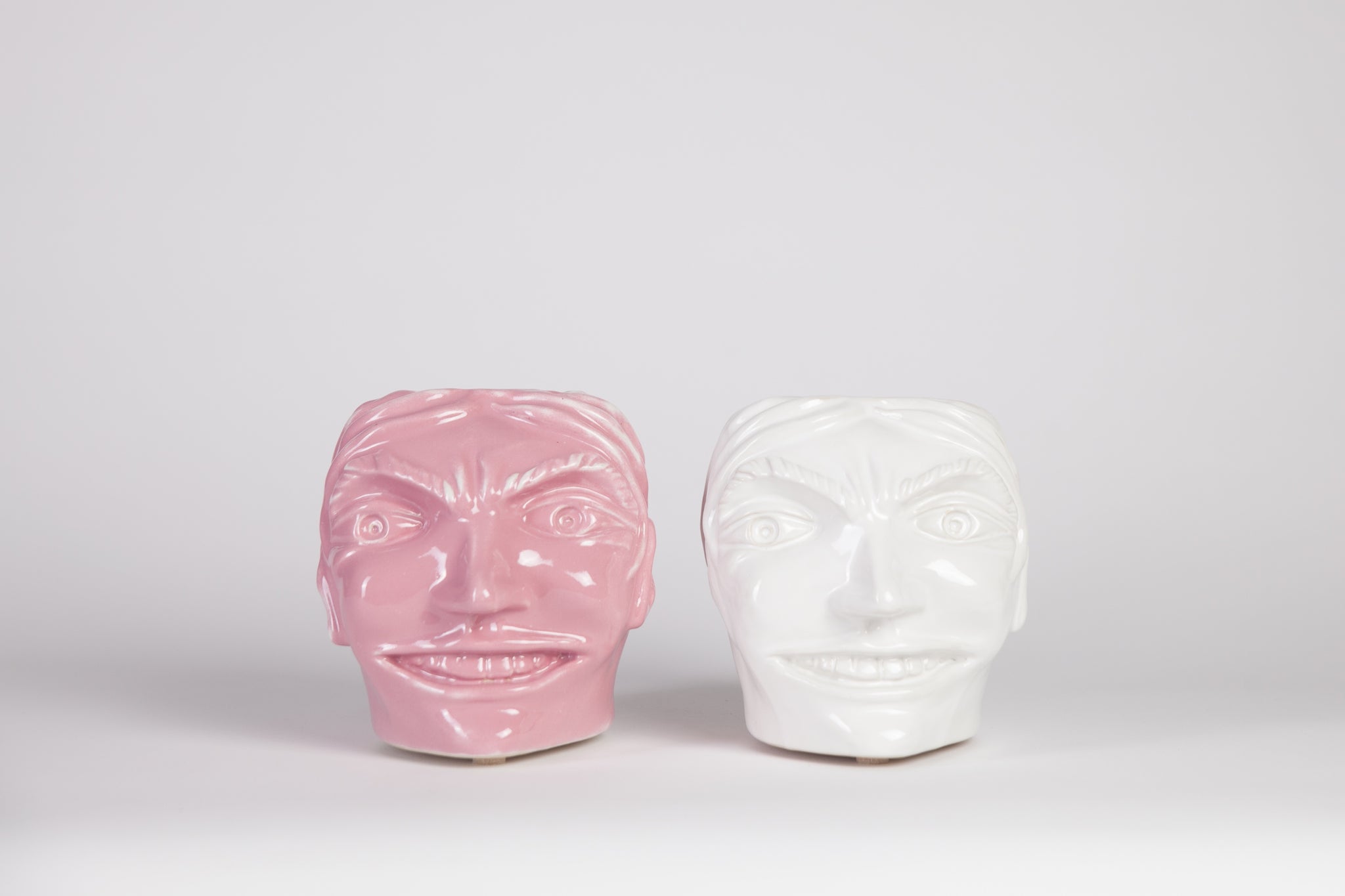 A head vase (white)