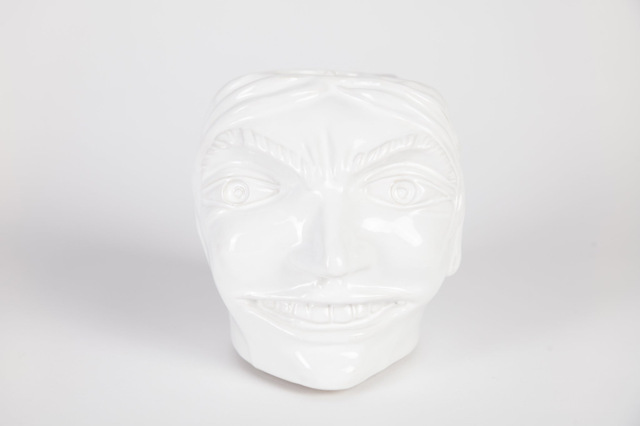 A head vase (white)
